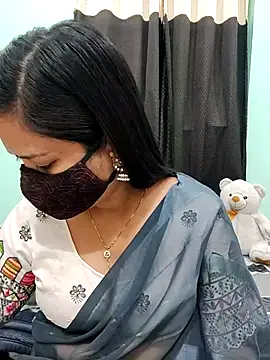 Snapshot of payal_sharma1 chatting on March 8, 2025, 2:01 am payal sharma1 online show from March 8, 2025, 2:01 am