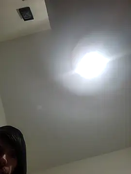 Snapshot of jonnyasdf1_ chatting on November 6, 2025, 2:04 am jonnyasdf1 online show from November 6, 2025, 2:04 am