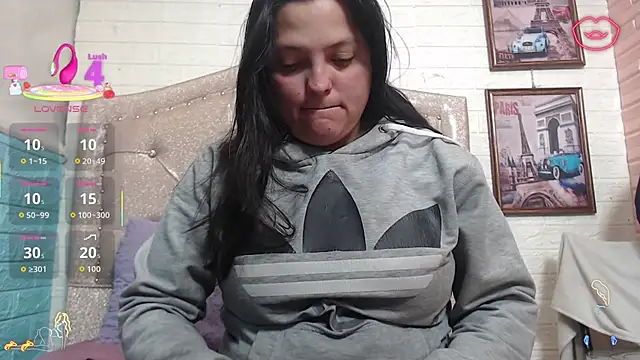 Snapshot of KataleyaStiward chatting on October 6, 2025, 1:12 pm KataleyaStiward online show from October 6, 2025, 1:12 pm