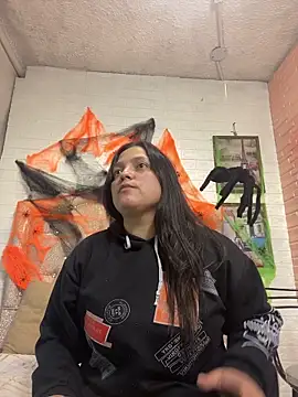 Snapshot of KataleyaStiward chatting on October 25, 2025, 2:07 pm KataleyaStiward online show from October 25, 2025, 2:07 pm