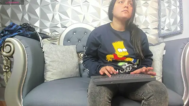 Snapshot of KataleyaStiward chatting on February 1, 2025, 12:15 pm KataleyaStiward online show from February 1, 2025, 12:15 pm