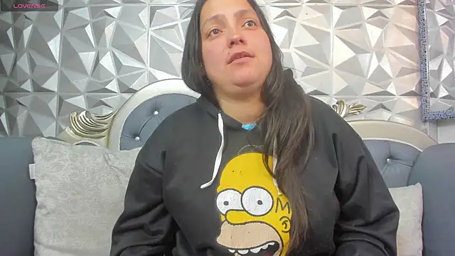 Snapshot of KataleyaStiward chatting on February 6, 2025, 12:37 pm KataleyaStiward online show from February 6, 2025, 12:37 pm