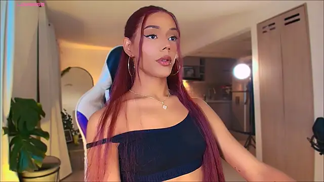 Snapshot of _Miss_Anna_ chatting on January 9, 2026, 7:04 am Miss Anna online show from January 9, 2026, 7:04 am