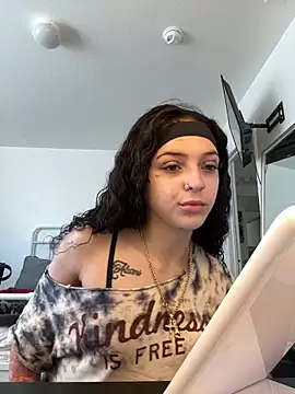 Snapshot of exoticmisfitt chatting on January 31, 2026, 8:51 pm exoticmisfitt online show from January 31, 2026, 8:51 pm