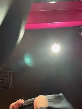 Snapshot of exoticmisfitt chatting on February 14, 2026, 7:30 am exoticmisfitt online show from February 14, 2026, 7:30 am