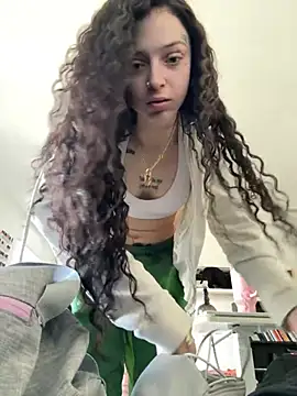 Snapshot of exoticmisfitt chatting on February 14, 2026, 11:38 pm exoticmisfitt online show from February 14, 2026, 11:38 pm