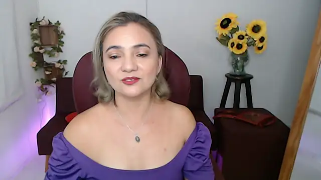 Ghada milf online show from May 27, 2026, 11:01 pm
