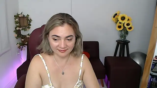Ghada milf online show from May 15, 2026, 11:25 pm