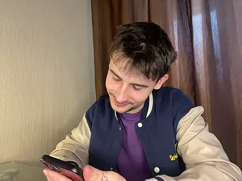 Snapshot of Mike_severi2 chatting on March 3, 2025, 1:01 pm Mike severi2 online show from March 3, 2025, 1:01 pm
