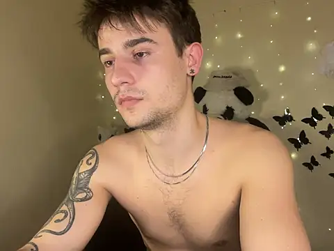 Snapshot of Mike_severi2 chatting on March 22, 2025, 6:03 pm Mike severi2 online show from March 22, 2025, 6:03 pm