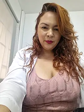 Snapshot of doctora-danna chatting on March 20, 2025, 1:15 pm doctora-danna online show from March 20, 2025, 1:15 pm