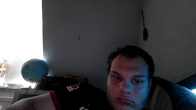 Nicolasjlhkjzl online show from May 31, 2026, 11:27 am