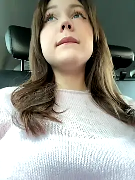 Peachy Dream online show from September 9, 2025, 4:05 pm