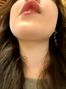 Peachy Dream online show from September 14, 2025, 5:13 pm