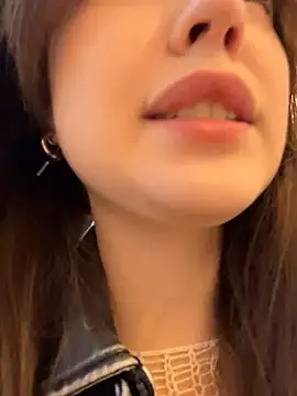 Snapshot of Peachy_Dream chatting on March 21, 2026, 5:17 pm Peachy Dream online show from March 21, 2026, 5:17 pm