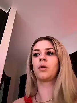 Love Bri online show from November 26, 2025, 10:15 am