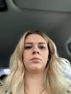 Love Bri online show from October 26, 2025, 10:37 am