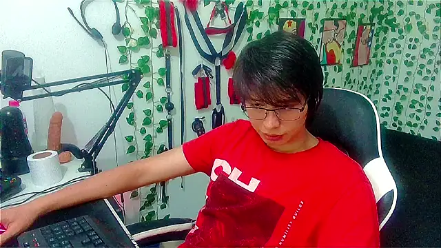 Andy gray online show from April 5, 2026, 4:02 pm