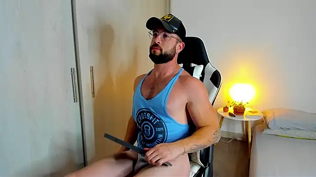 Snapshot of dafboy1 chatting on February 8, 2026, 6:00 am dafboy1 online show from February 8, 2026, 6:00 am