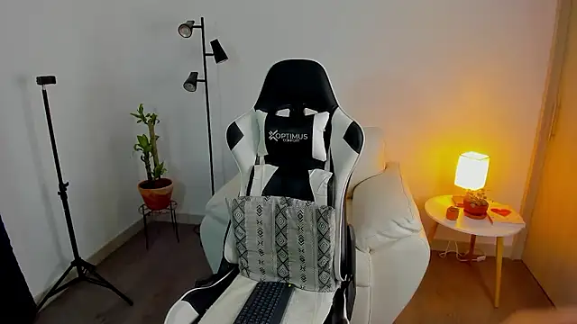 Snapshot of dafboy1 chatting on January 17, 2026, 2:26 am dafboy1 online show from January 17, 2026, 2:26 am