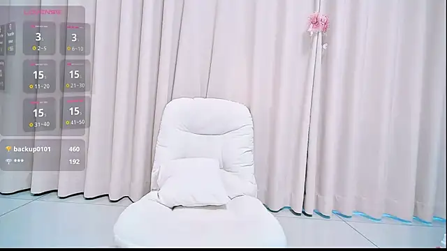 Snapshot of Aster_Hoa chatting on September 27, 2025, 3:45 am Aster Hoa online show from September 27, 2025, 3:45 am