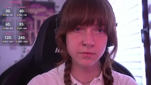 juliapie online show from June 21, 2026, 12:22 pm