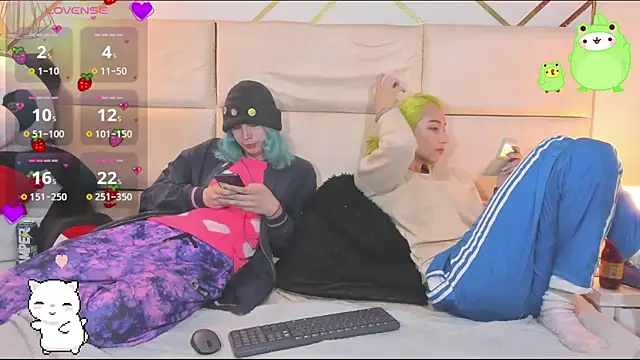 -kisa  online show from October 23, 2025, 1:59 am