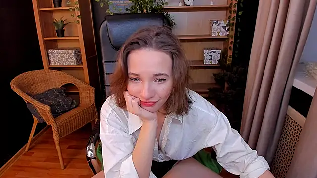 Snapshot of Trendock chatting on December 25, 2024, 10:39 am Trendock online show from December 25, 2024, 10:39 am