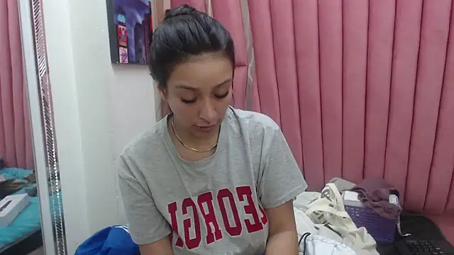 Sarah Hornny online show from October 12, 2025, 4:14 am