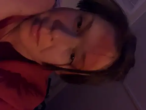 KatieBARBiE98 online show from May 17, 2026, 3:50 am