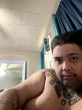 chubbydominican online show from December 17, 2025, 6:57 pm