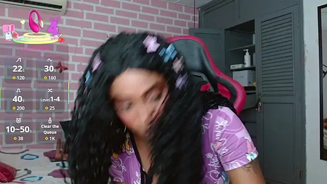 Snapshot of analus-01 chatting on October 9, 2025, 2:12 am analus-01 online show from October 9, 2025, 2:12 am