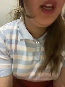 yassminsexy22 online show from February 21, 2026, 7:38 pm