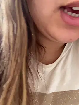 Snapshot of yassminsexy22 chatting on April 18, 2026, 12:40 pm yassminsexy22 online show from April 18, 2026, 12:40 pm