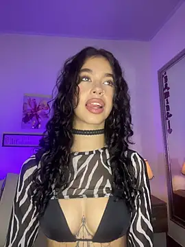 Snapshot of MarianaSnake chatting on November 23, 2025, 10:53 pm MarianaSnake online show from November 23, 2025, 10:53 pm