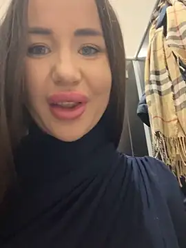 Snapshot of beautydiamond chatting on February 12, 2025, 11:29 am beautydiamond online show from February 12, 2025, 11:29 am