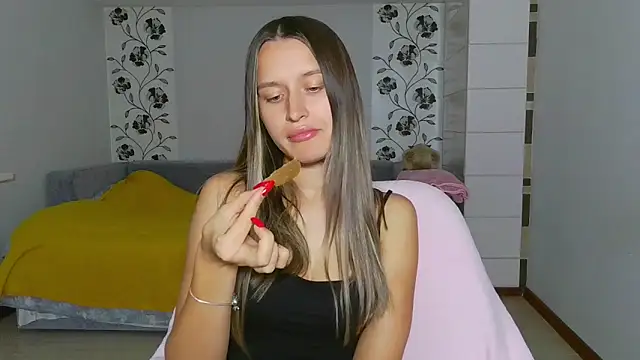 Submissive love online show from November 9, 2025, 3:05 pm