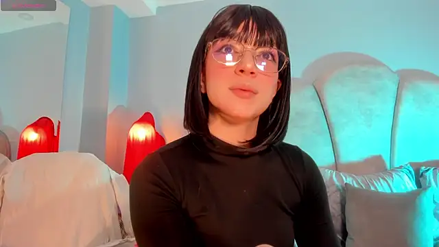 sweeet peach online show from October 22, 2025, 10:30 pm