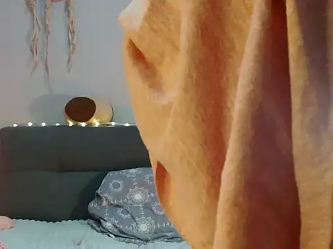 catalinamommyx online show from March 2, 2025, 10:02 pm