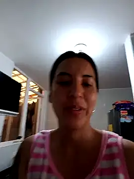 Snapshot of Bonny_Klote chatting on March 9, 2025, 3:16 pm Bonny Klote online show from March 9, 2025, 3:16 pm