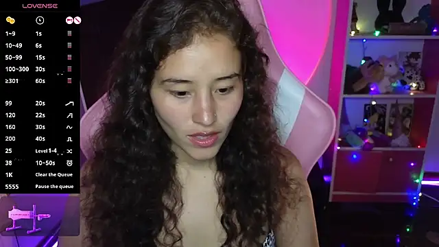 Snapshot of redbarbiedollx chatting on November 22, 2025, 12:21 am redbarbiedollx online show from November 22, 2025, 12:21 am