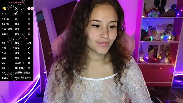 Snapshot of redbarbiedollx chatting on September 28, 2025, 1:23 am redbarbiedollx online show from September 28, 2025, 1:23 am