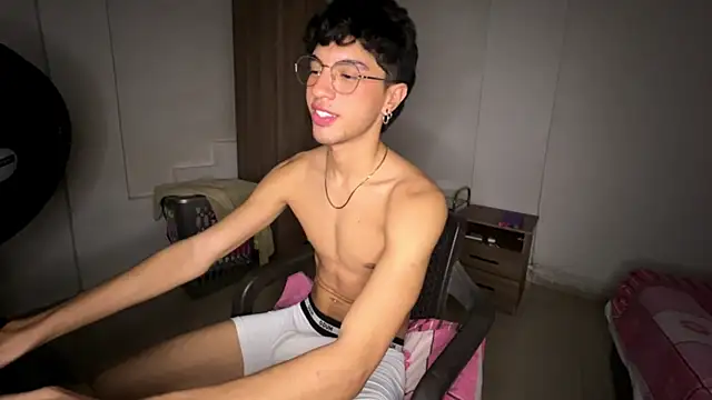 Angelligth online show from October 23, 2025, 3:27 am