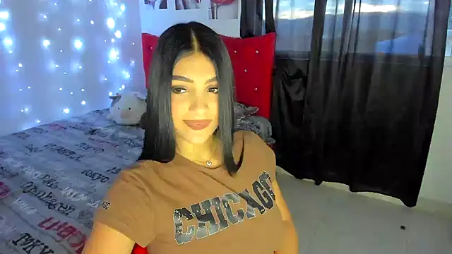 Snapshot of kleo_princess18 chatting on September 30, 2025, 10:38 pm kleo princess18 online show from September 30, 2025, 10:38 pm