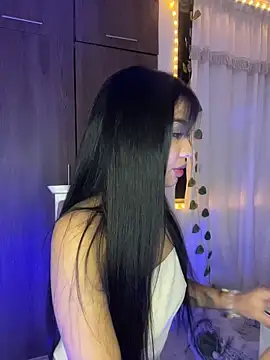 Snapshot of lina_pink chatting on April 3, 2026, 1:56 am lina pink online show from April 3, 2026, 1:56 am
