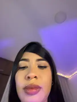 Snapshot of lina_pink chatting on April 29, 2026, 12:04 am lina pink online show from April 29, 2026, 12:04 am
