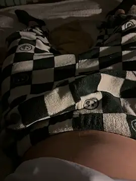 josle24 online show from November 27, 2025, 5:52 am