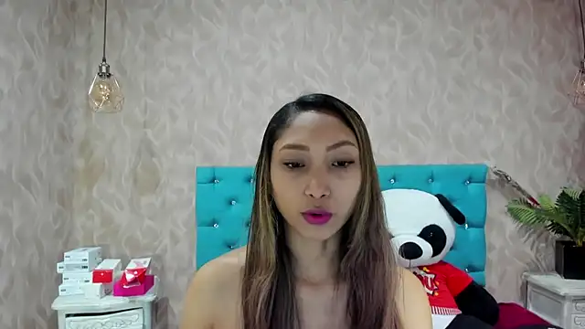 Snapshot of MadelineDoll chatting on October 6, 2025, 1:12 pm MadelineDoll online show from October 6, 2025, 1:12 pm