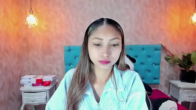 Snapshot of MadelineDoll chatting on September 29, 2025, 1:50 pm MadelineDoll online show from September 29, 2025, 1:50 pm