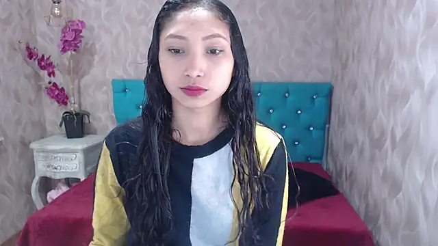 Snapshot of MadelineDoll chatting on March 16, 2025, 1:38 pm MadelineDoll online show from March 16, 2025, 1:38 pm